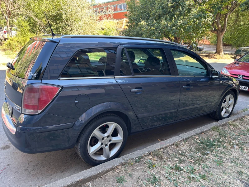 Opel Astra, снимка 3 - Автомобили и джипове - 52347975