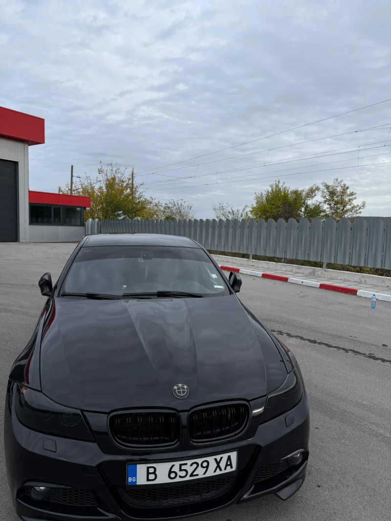 BMW 320, снимка 12 - Автомобили и джипове - 52829521