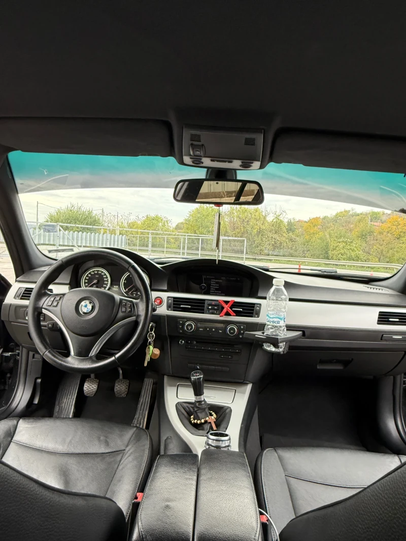 BMW 320, снимка 7 - Автомобили и джипове - 52829521