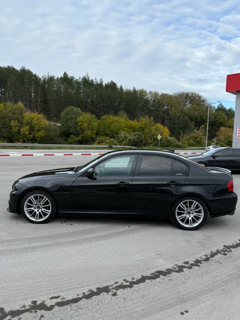 BMW 320, снимка 4 - Автомобили и джипове - 52829521