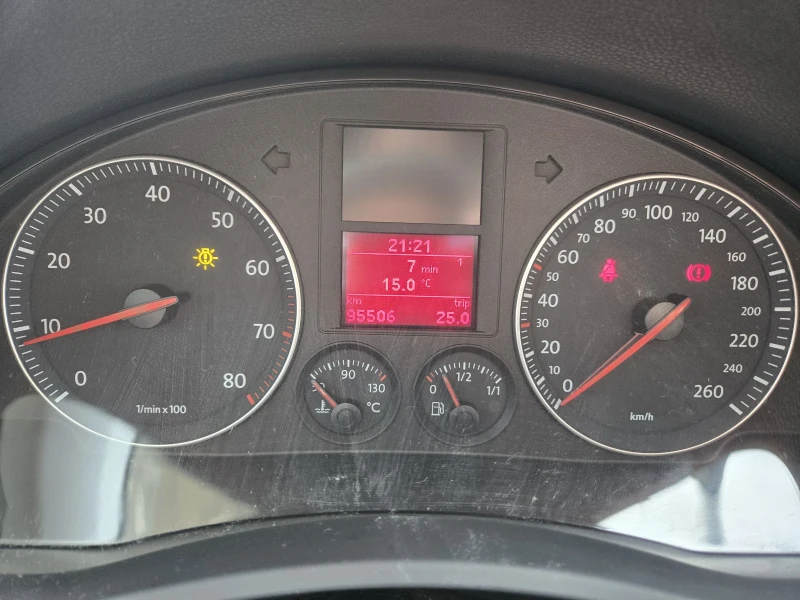 VW Golf, снимка 9 - Автомобили и джипове - 52637413