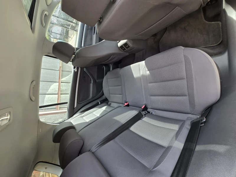 VW Golf, снимка 8 - Автомобили и джипове - 52637413