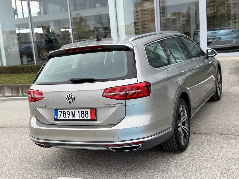 VW Alltrack 2.0TDI DIGITAL, PANORAMA, KAM360, HEAD UP., снимка 6 - Автомобили и джипове - 52394922
