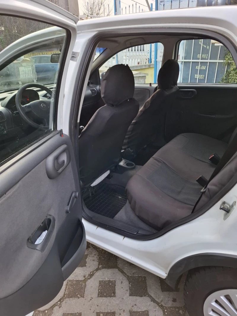 Opel Corsa 1.3D, снимка 6 - Автомобили и джипове - 52958581