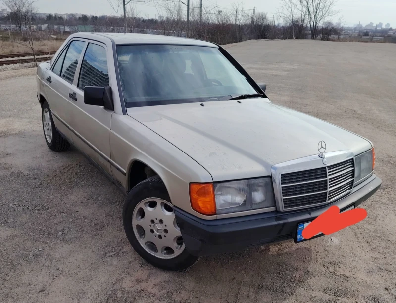 Mercedes-Benz 190, снимка 2 - Автомобили и джипове - 53479204