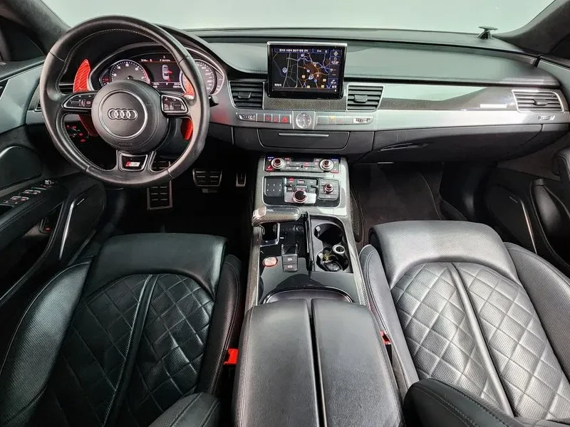 Audi S8 4.0 TFSI Quattro, снимка 7 - Автомобили и джипове - 54203749