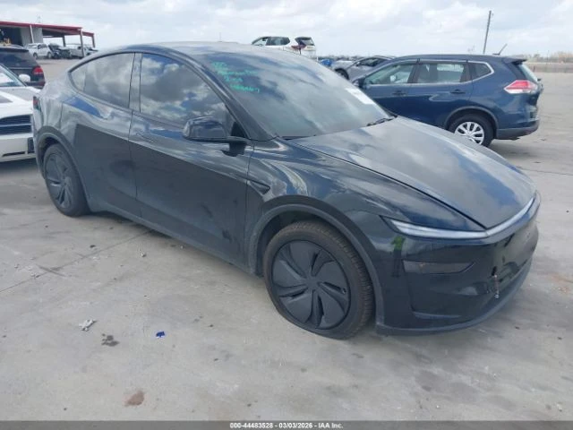 Tesla Model Y JUNIPER DUAL MOTOR LONG RANGE AWD* 