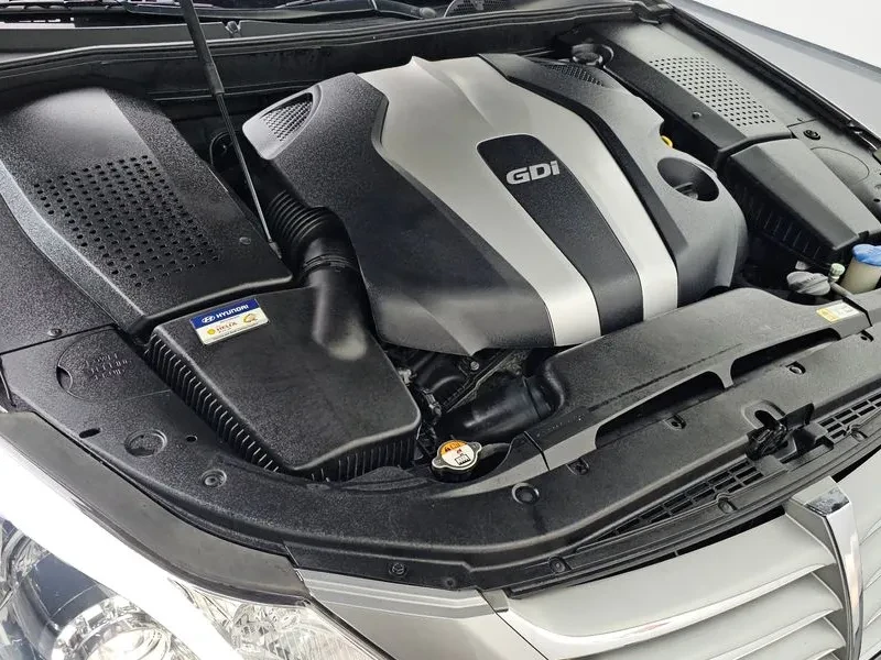Hyundai Genesis 3.3, снимка 6 - Автомобили и джипове - 54618155
