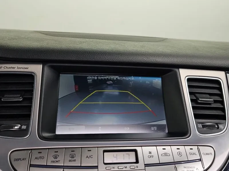 Hyundai Genesis 3.3, снимка 16 - Автомобили и джипове - 54618155