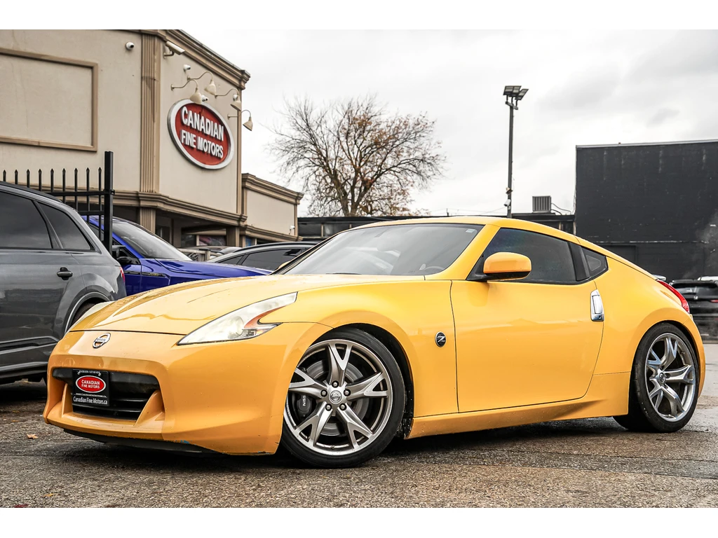 Nissan 370Z TOURING COUPE | CLEAN CARFAX | HEATED SEATS, снимка 1