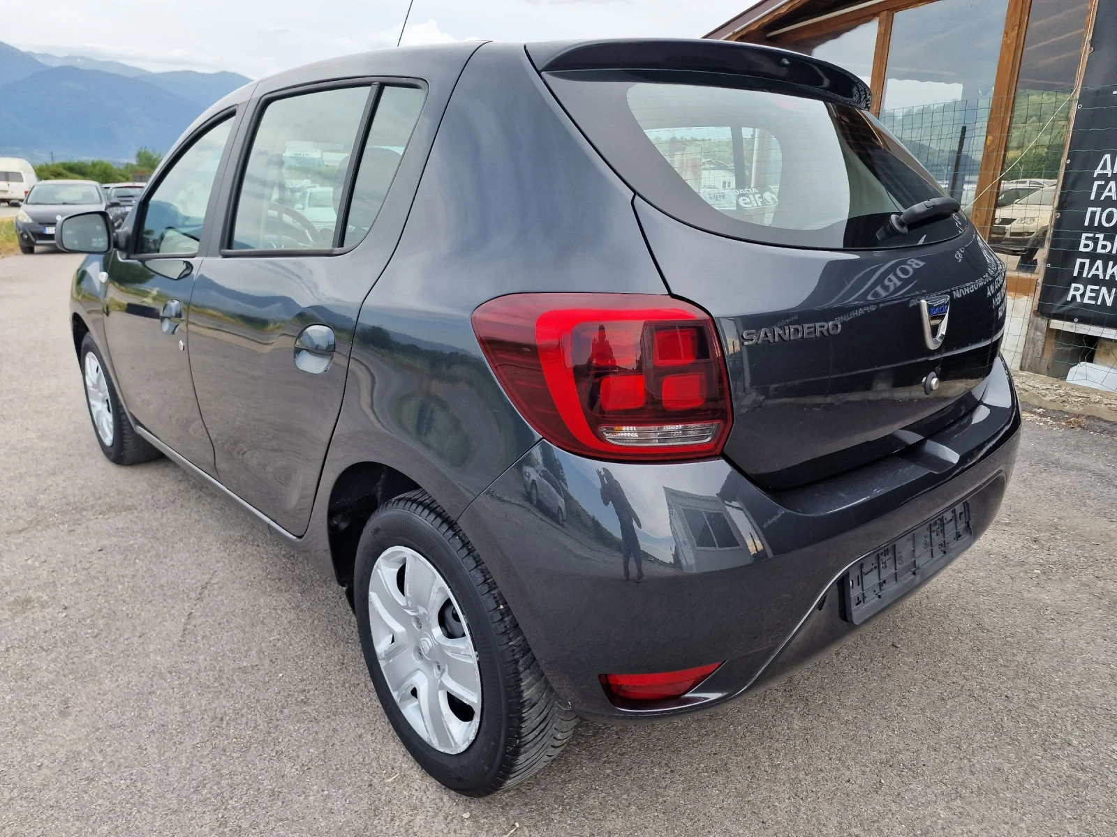 Dacia Sandero Euro6 Navi - изображение 6