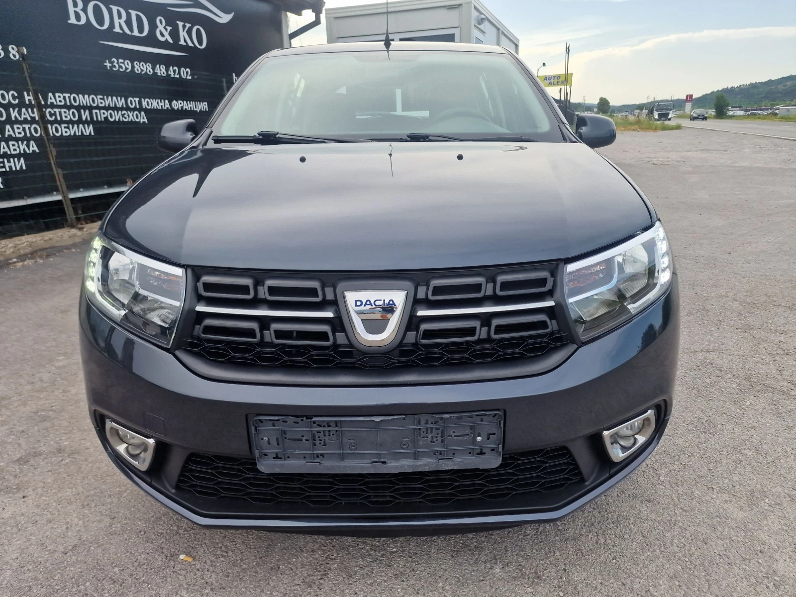 Dacia Sandero Euro6 Navi - изображение 3