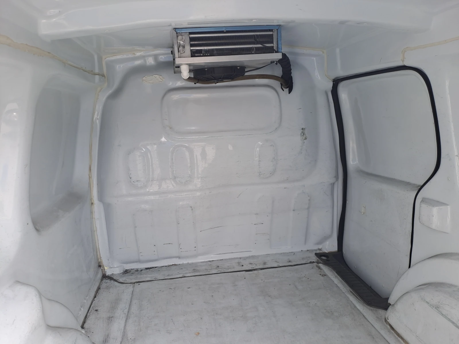 Renault Kangoo 1.5DCi 90k.c. ХЛАДИЛЕН - изображение 9