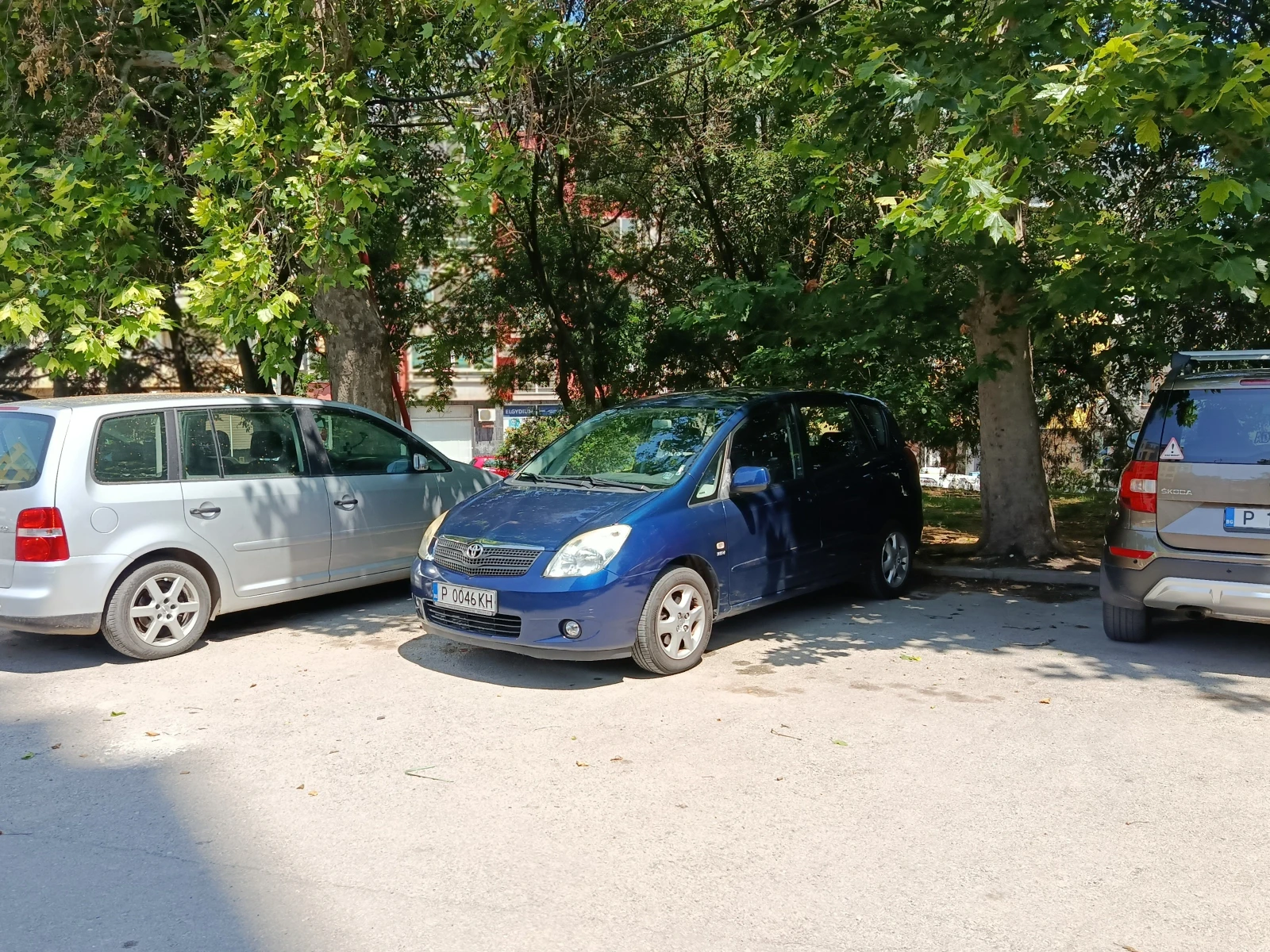 Toyota Corolla verso  - изображение 7
