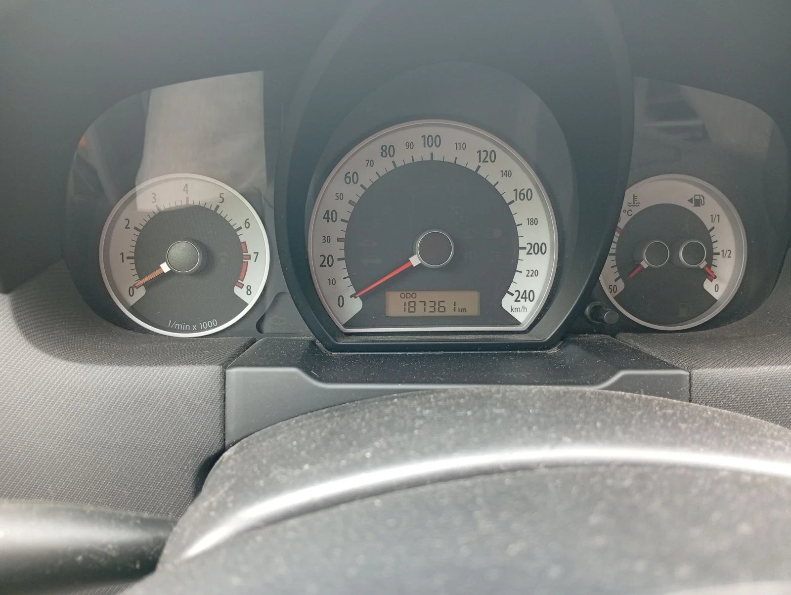 Kia Ceed 1.4 16V COUPE  - изображение 6