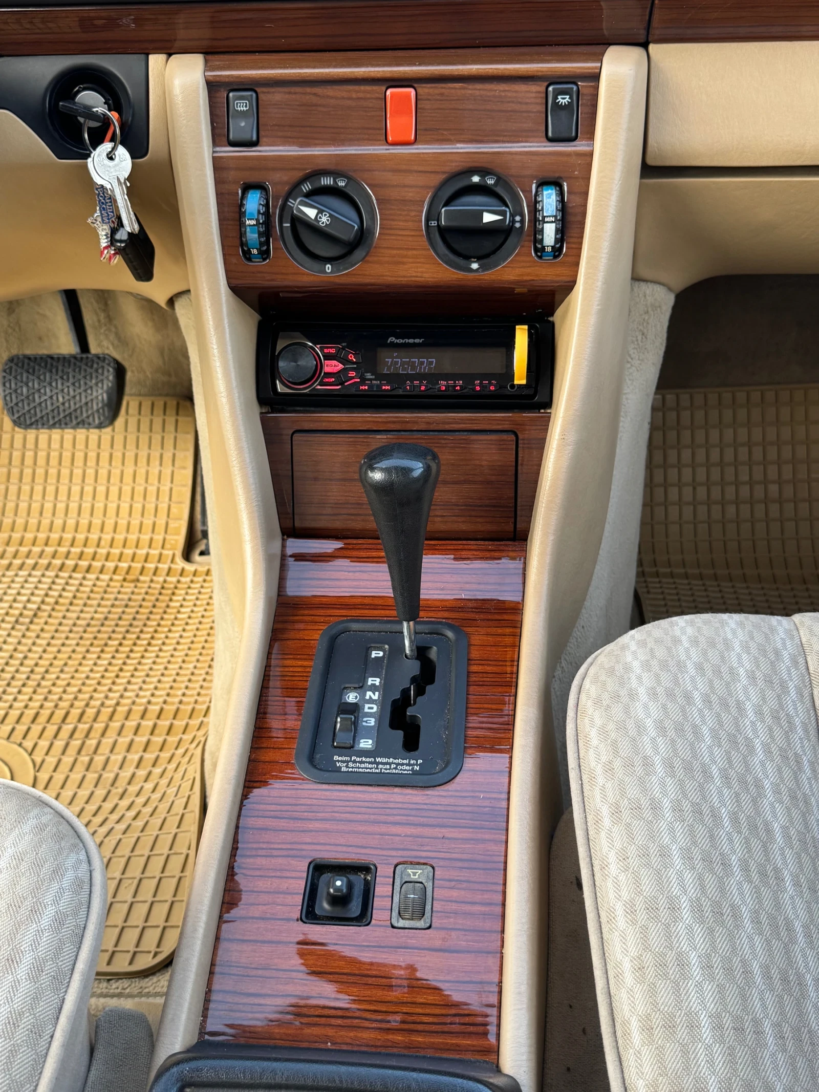 Mercedes-Benz 124 | Mobile.bg   13