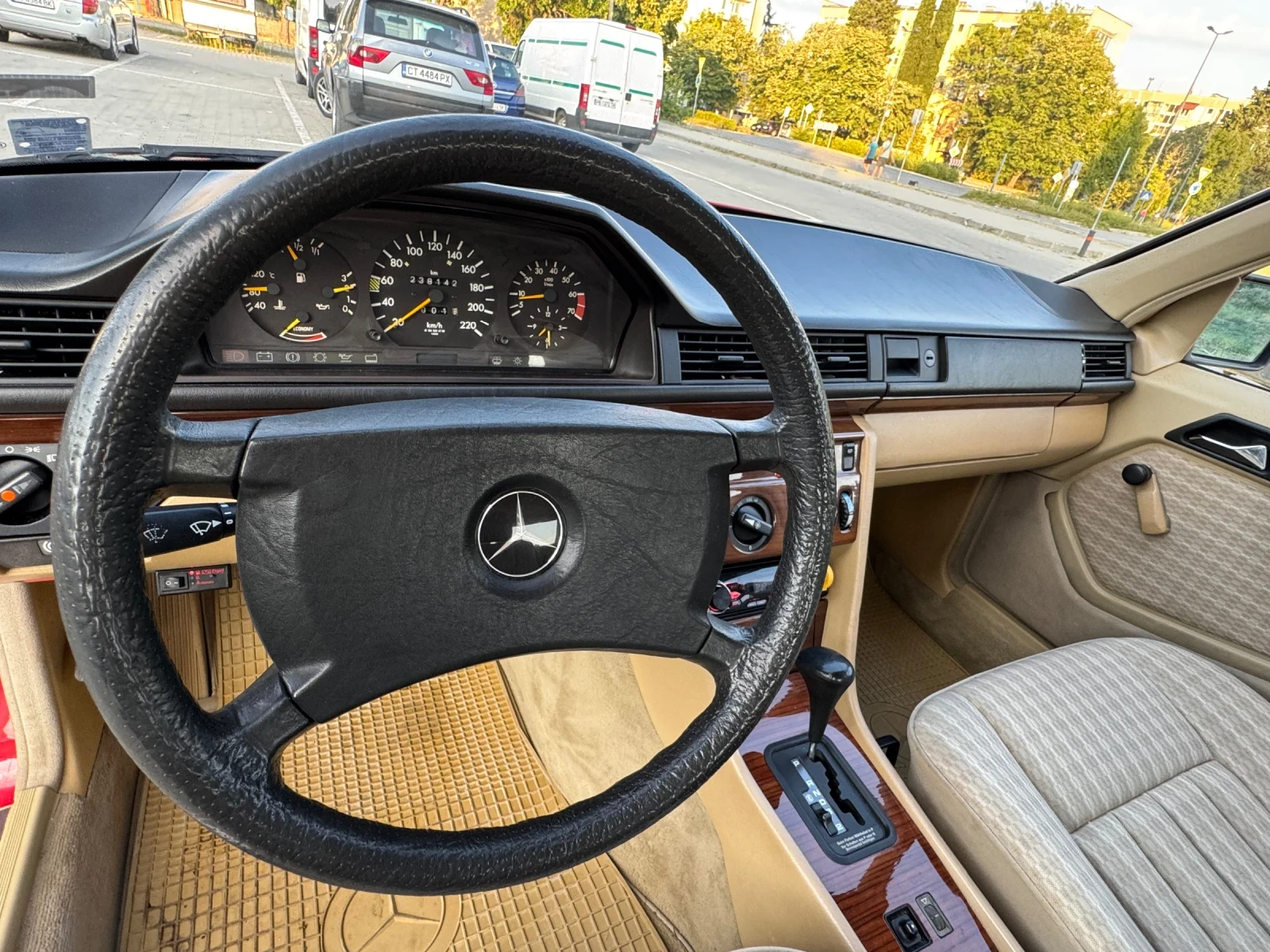 Mercedes-Benz 124 | Mobile.bg   12