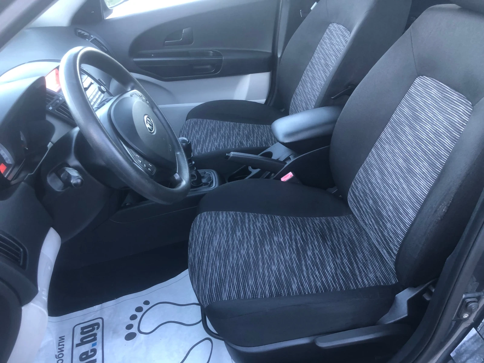 Kia Ceed 1.4crdi-90k - изображение 9