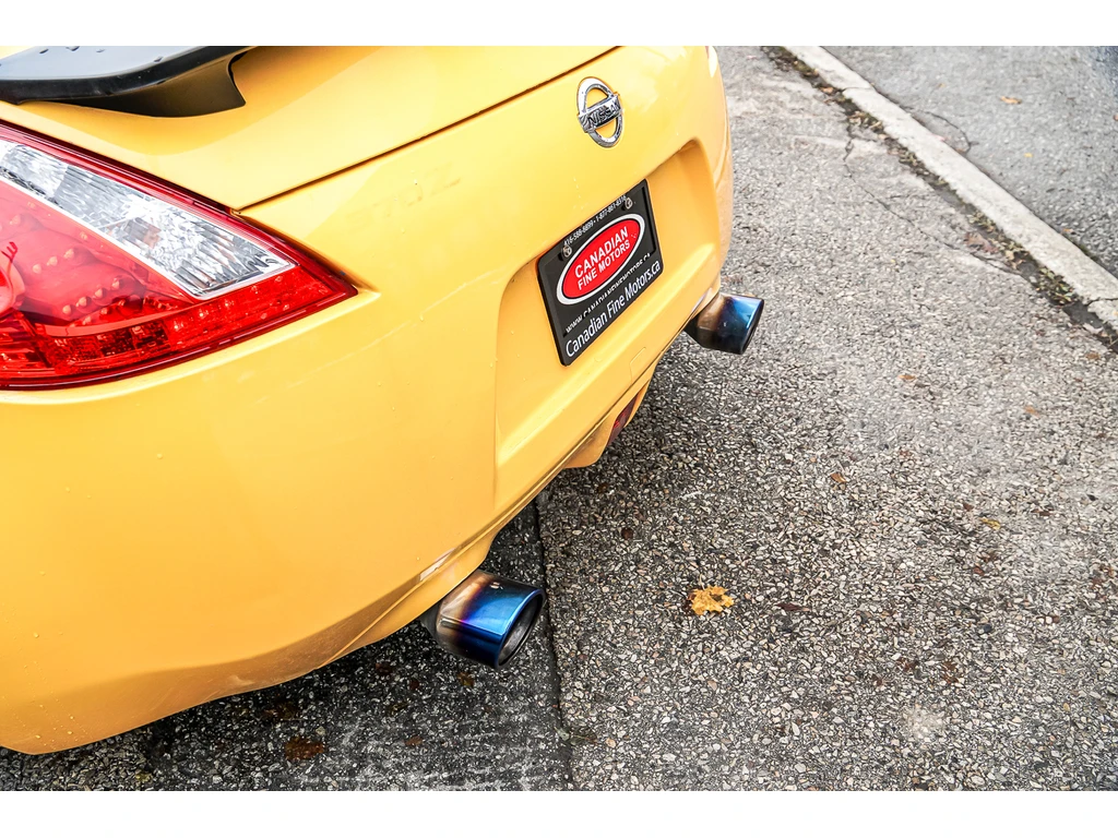 Nissan 370Z TOURING COUPE | CLEAN CARFAX | HEATED SEATS - изображение 6