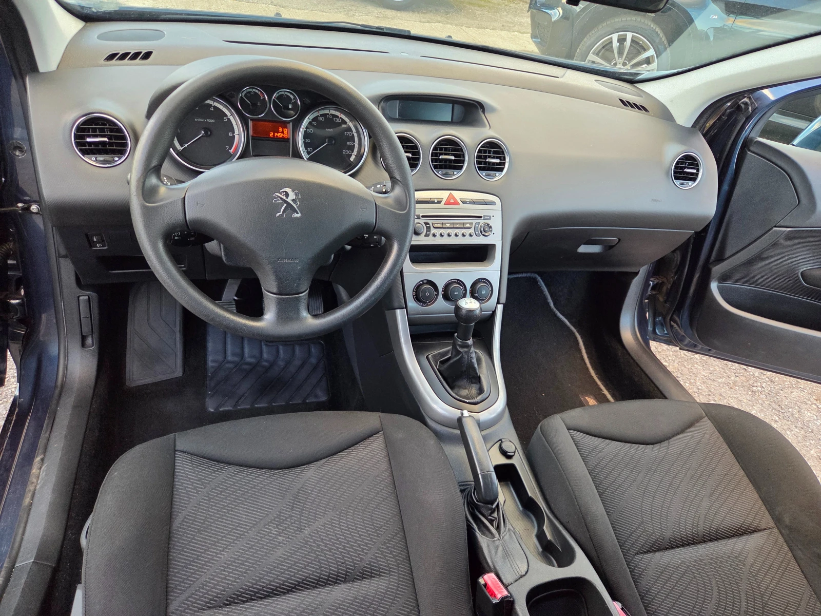 Peugeot 308 1.4I | Mobile.bg � ����������� 10