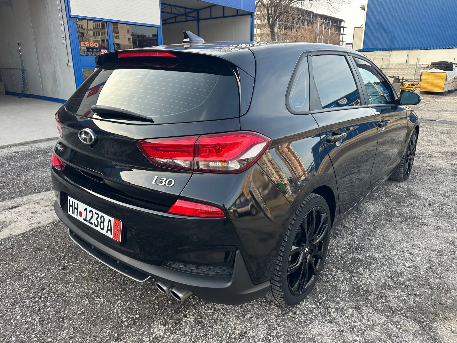 Hyundai I30 1.4T N-Line Design 92270км Автоматик - изображение 7