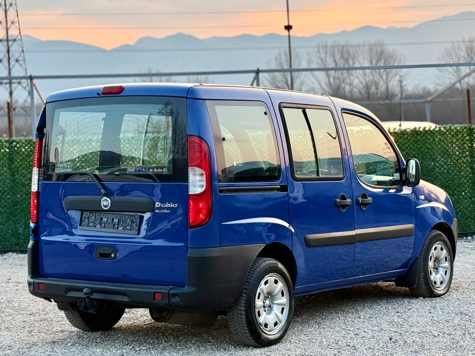 Fiat Doblo 1.9D 105hp, снимка 7 - Автомобили и джипове - 53749224