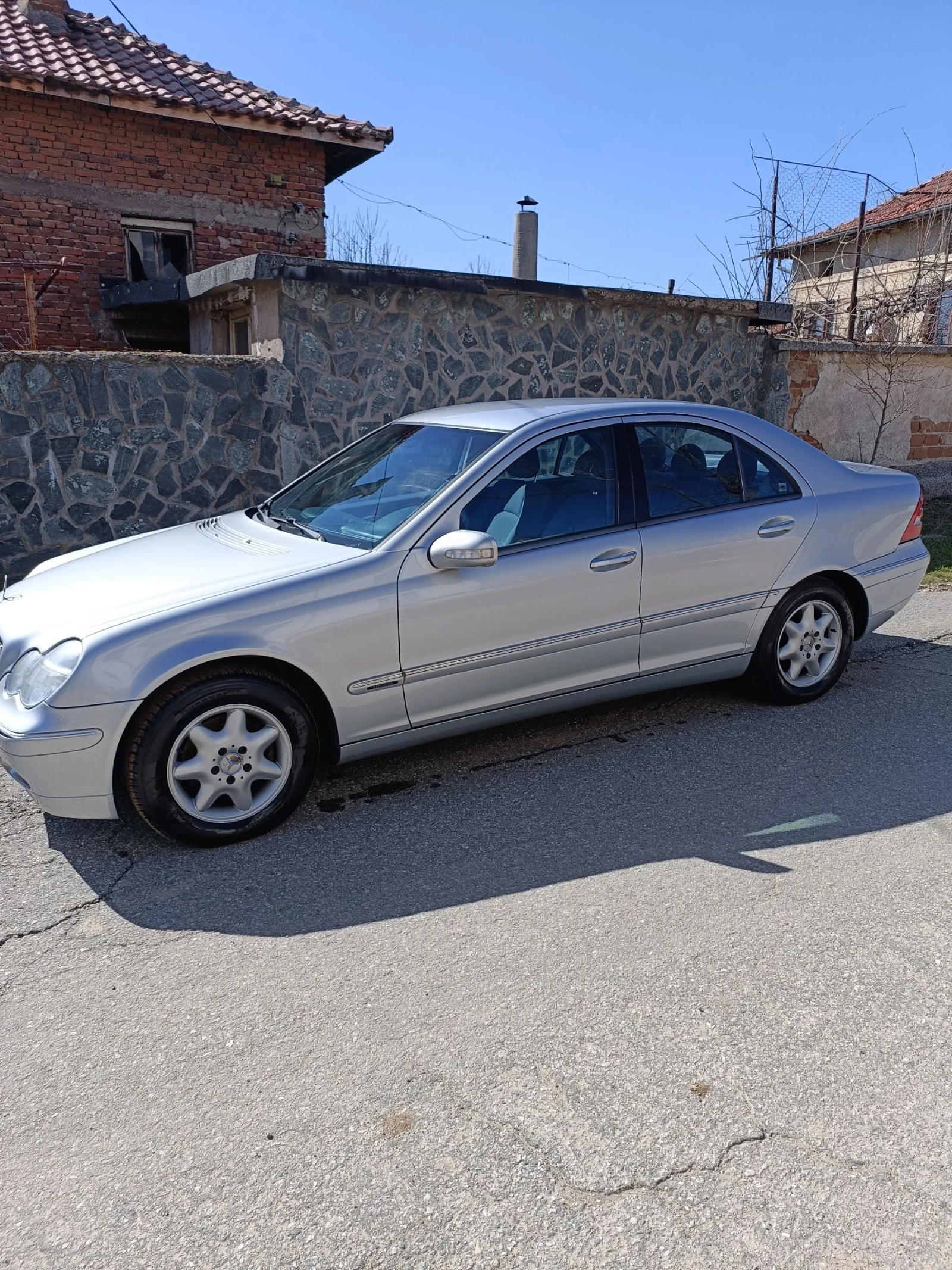 Mercedes-Benz C 180
