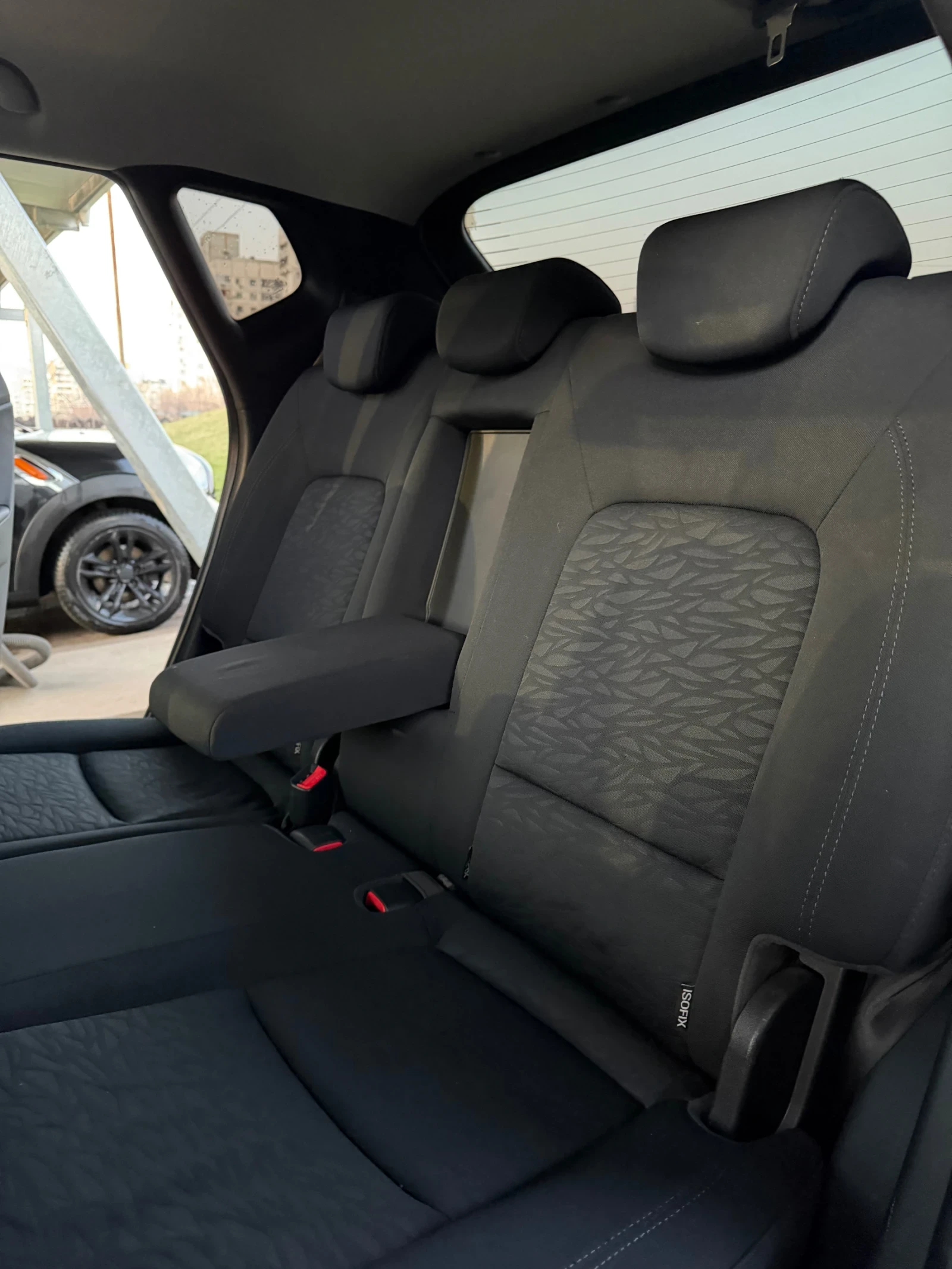 Hyundai Ix20, снимка 12 - Автомобили и джипове - 53850355