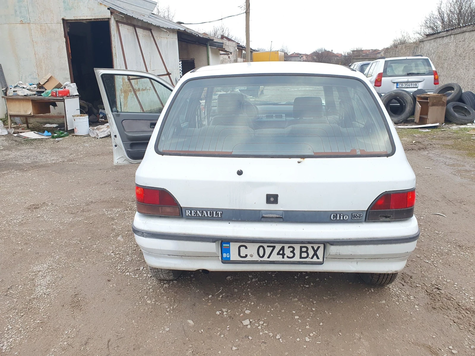 Renault Clio RT, снимка 2 - Автомобили и джипове - 53885914