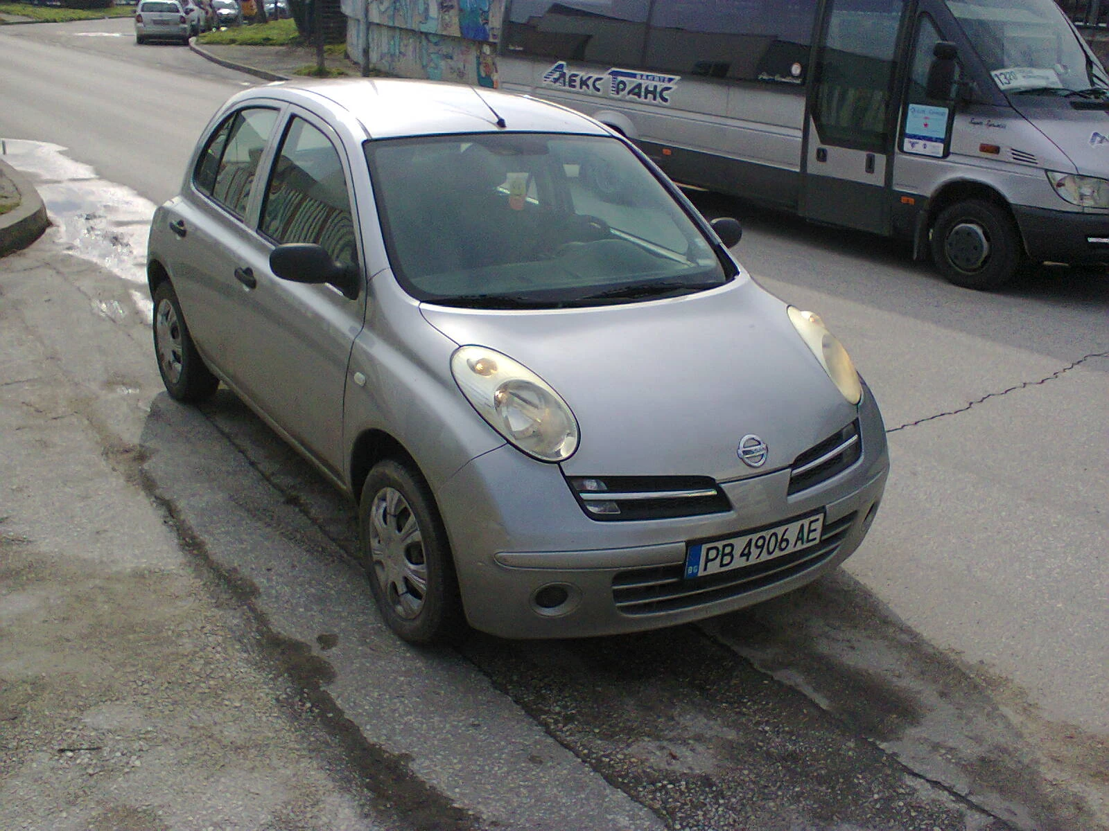Nissan Micra 1.3 i, снимка 3 - Автомобили и джипове - 53894101