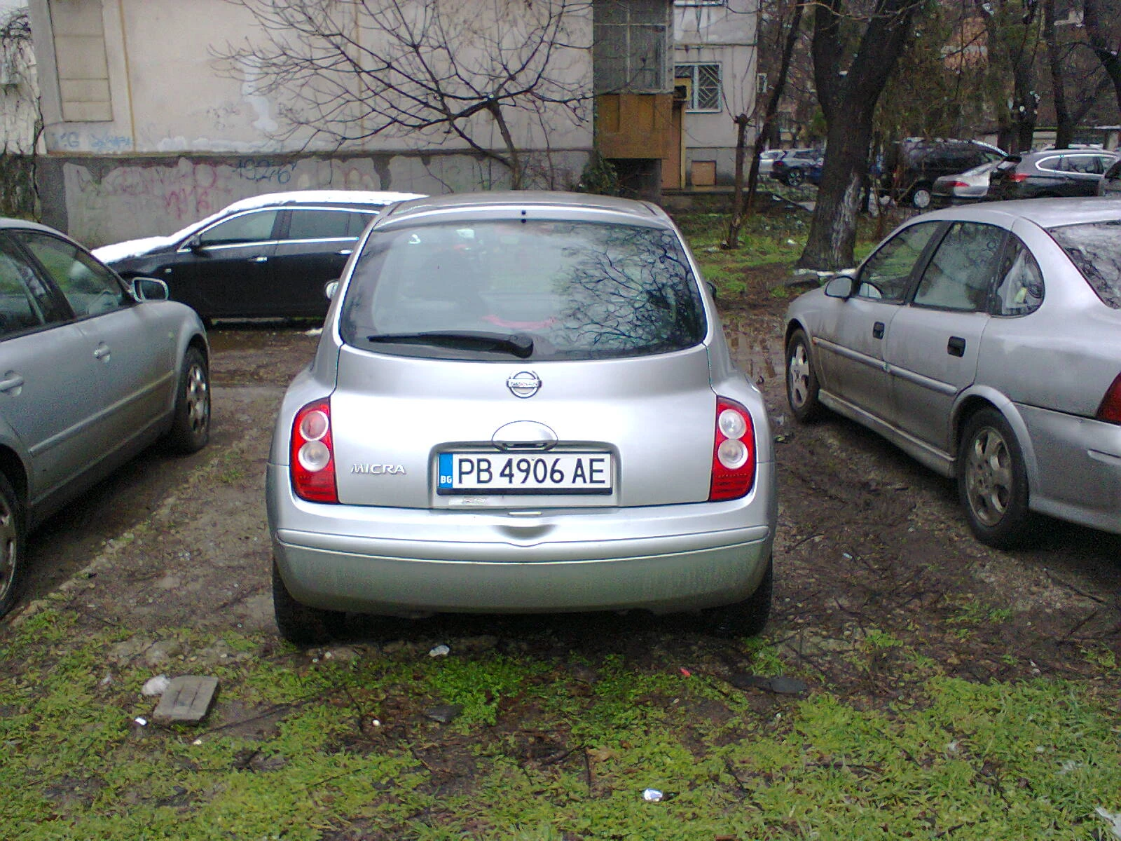 Nissan Micra 1.3 i, снимка 17 - Автомобили и джипове - 53894101