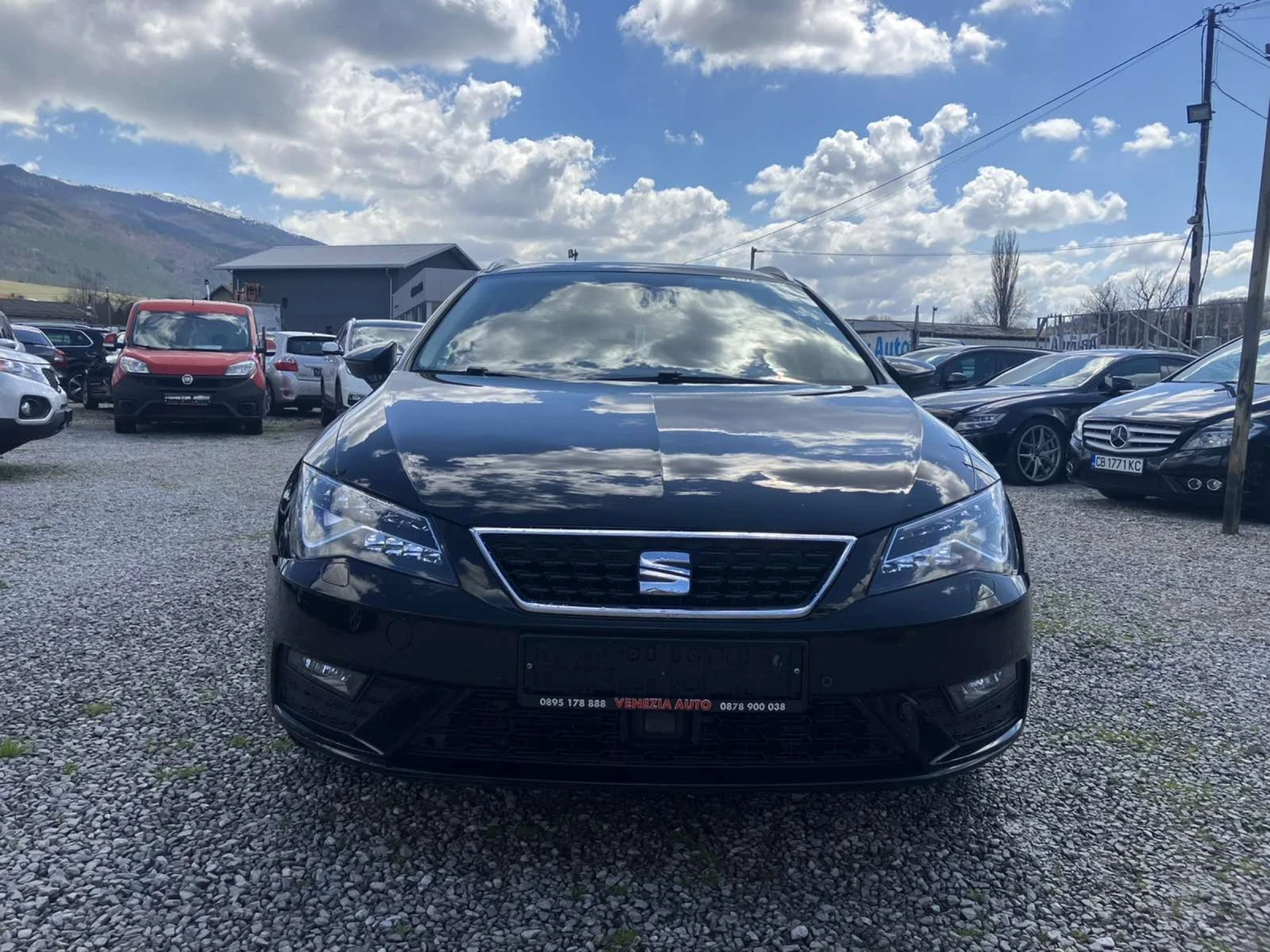 Seat Leon 1.5 TGI AUTOMATIK , снимка 2 - Автомобили и джипове - 54097404