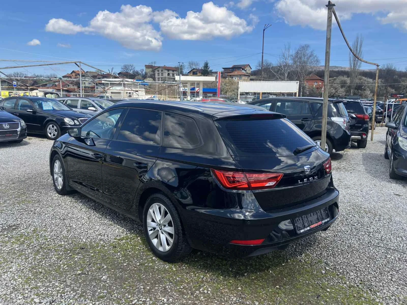 Seat Leon 1.5 TGI AUTOMATIK , снимка 8 - Автомобили и джипове - 54097404