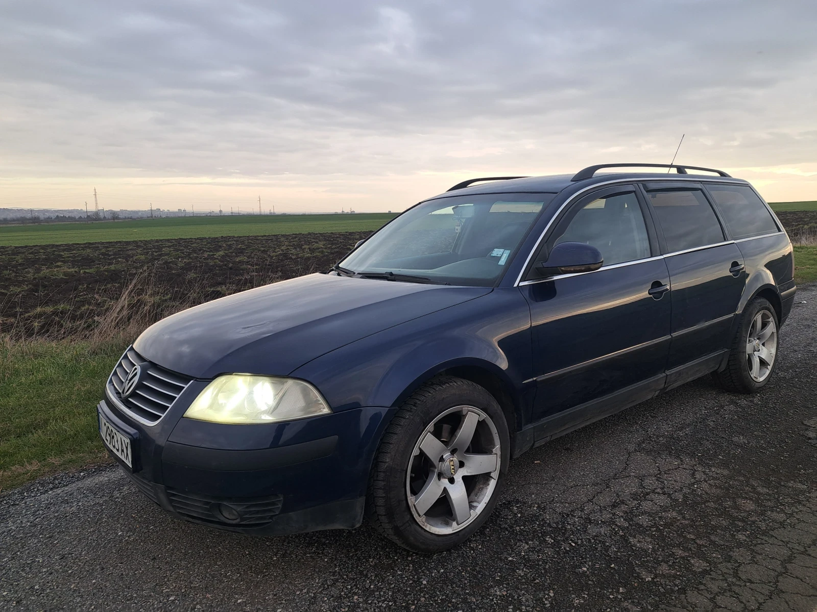 VW Passat 1.9 | Mobile.bg � ����������� 5