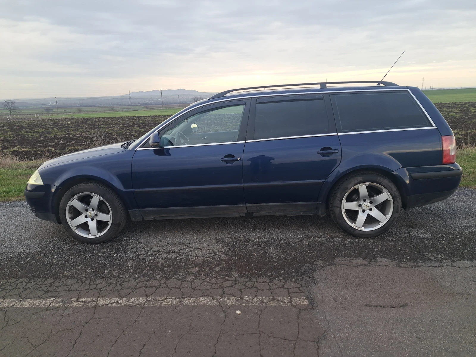 VW Passat 1.9 | Mobile.bg � ����������� 6