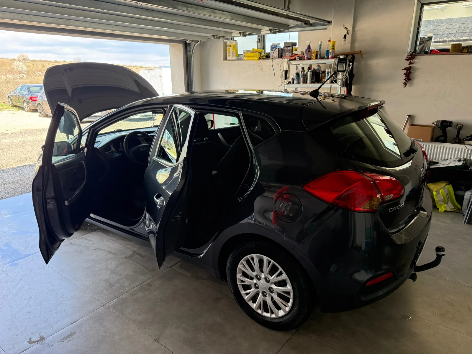 Kia Ceed Бензин , Сервизни документи !! , снимка 10 - Автомобили и джипове - 54175295