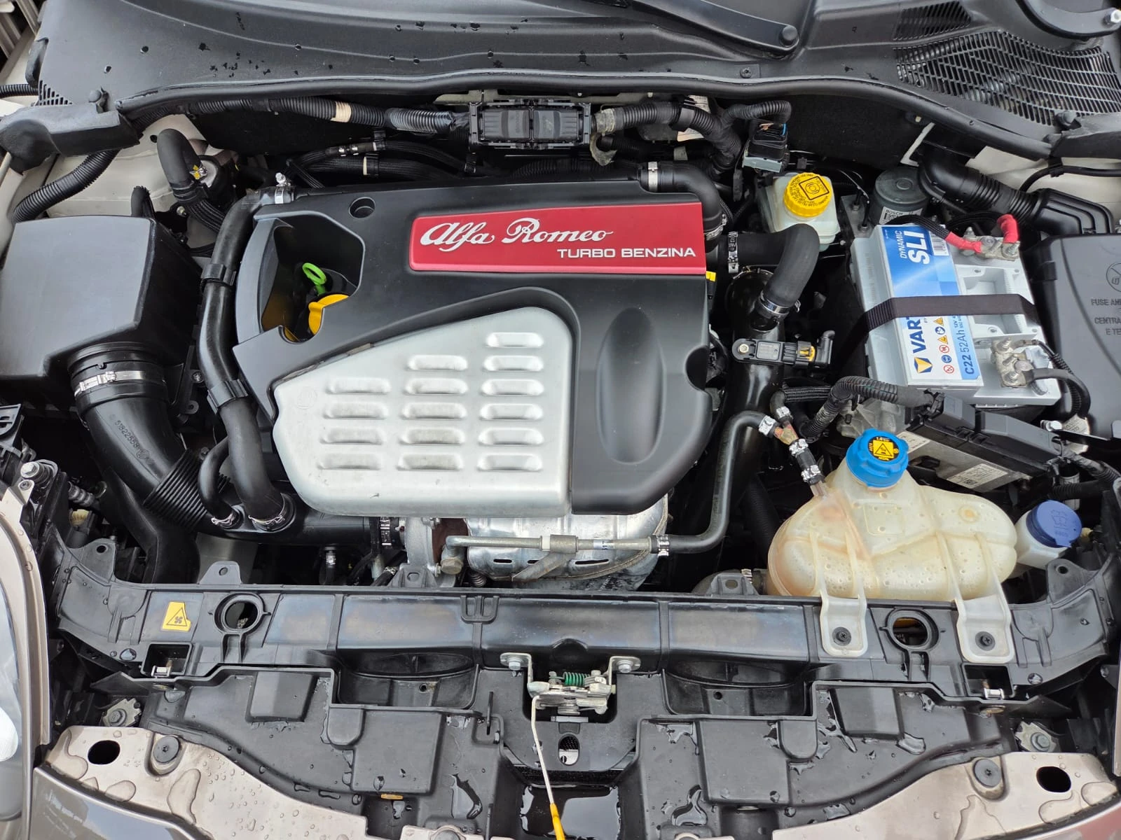 Alfa Romeo MiTo 1.4 turbo, снимка 15 - Автомобили и джипове - 54736271