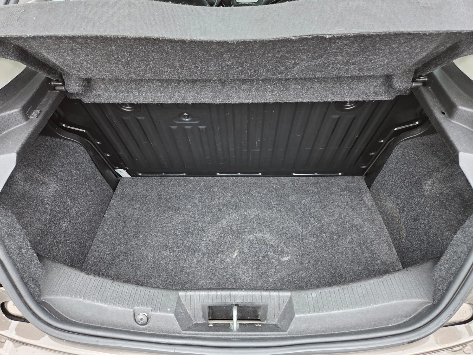 Alfa Romeo MiTo 1.4 turbo, снимка 14 - Автомобили и джипове - 54736271