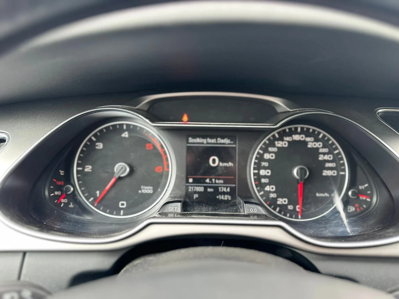 Audi A4 Avant B8.5, снимка 10 - Автомобили и джипове - 54783015