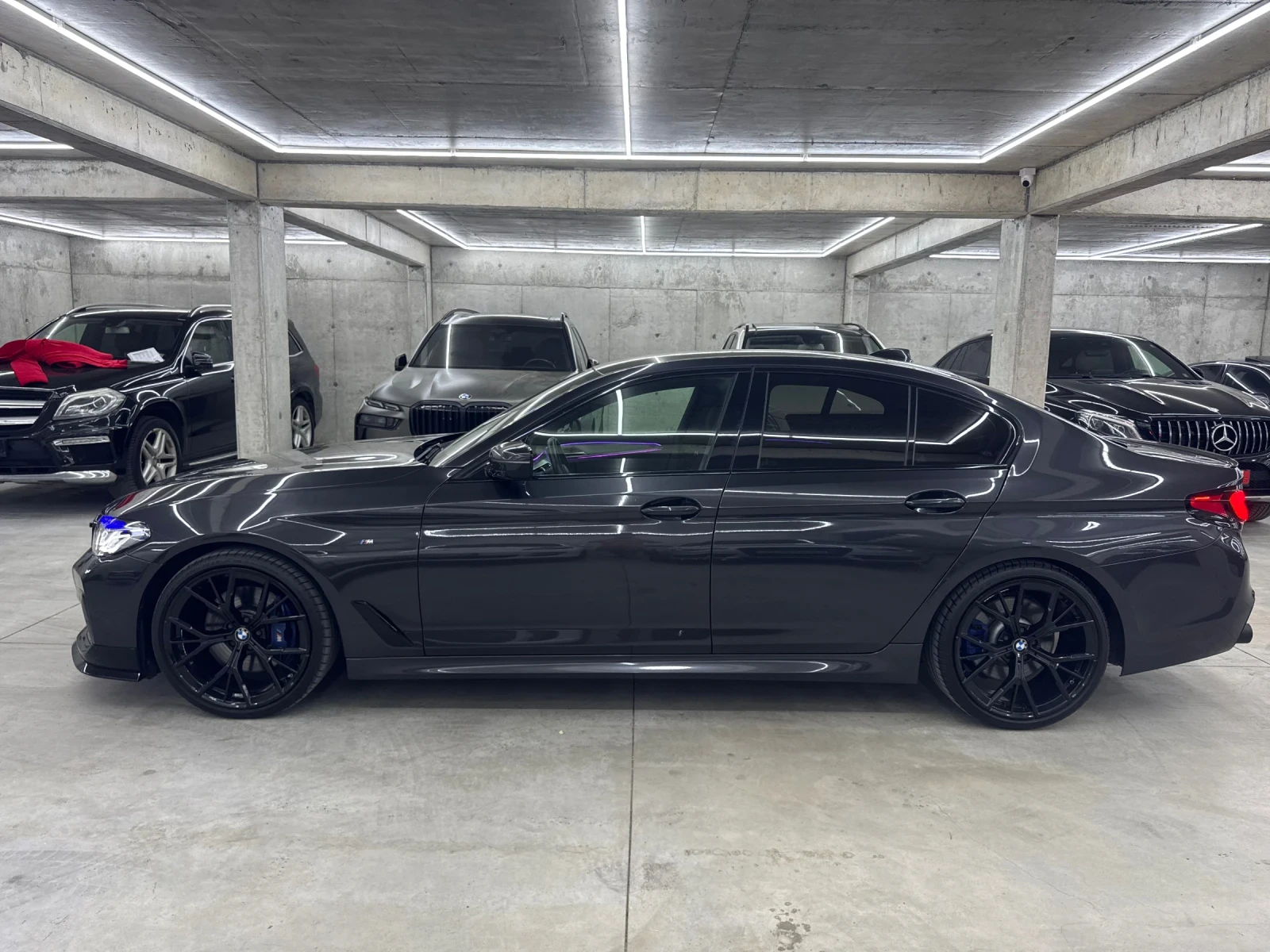 BMW 530 XD* Facelift M5 пакет* Немска, снимка 8 - Автомобили и джипове - 55069112