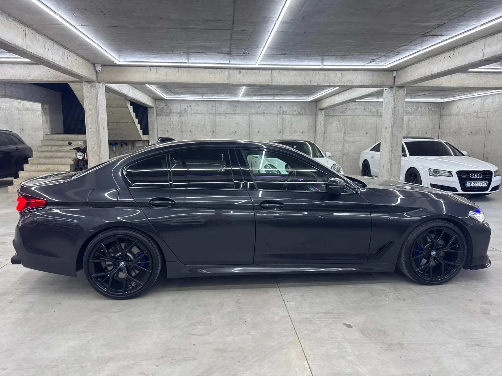 BMW 530 XD* Facelift M5 пакет* Немска, снимка 7 - Автомобили и джипове - 55069112