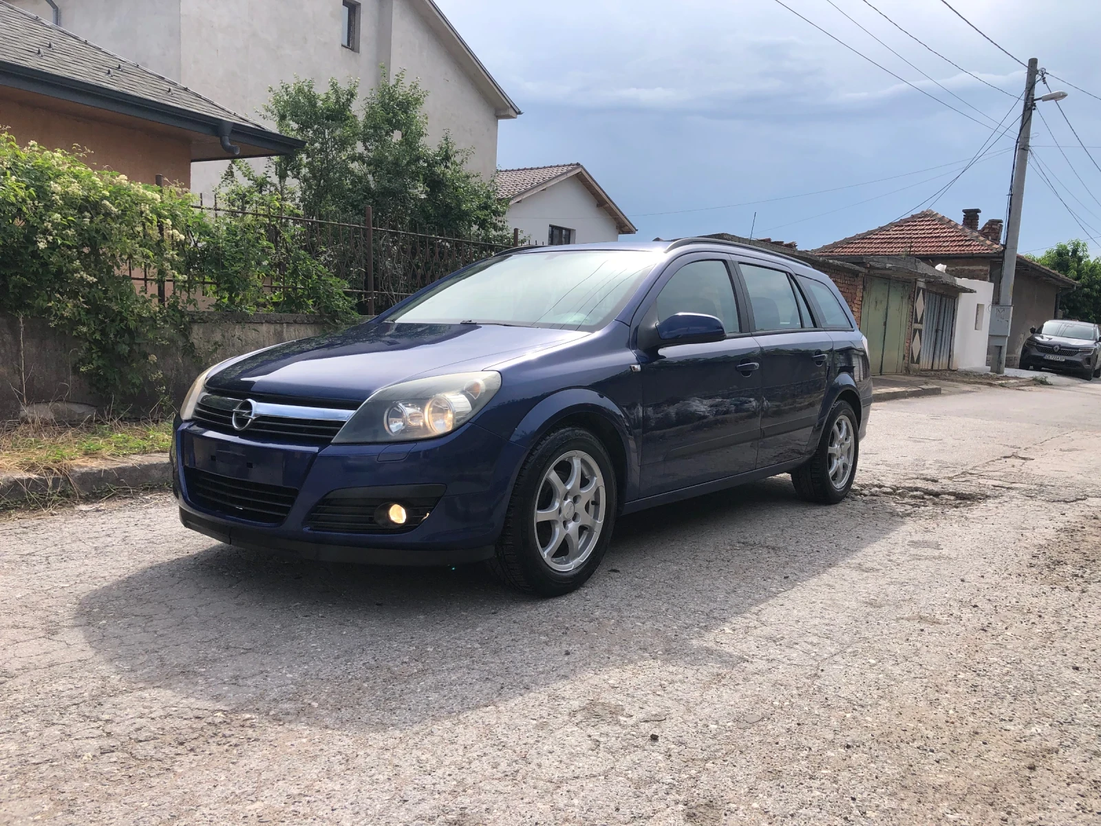 Opel Astra 1.6 105к.с. Sport, снимка 3 - Автомобили и джипове - 55126249
