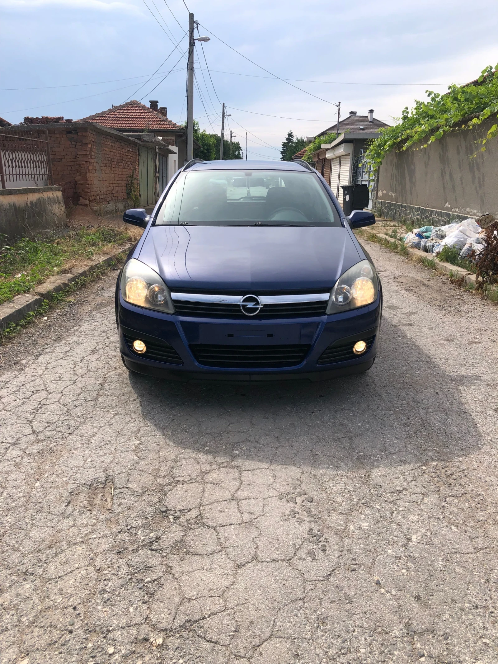 Opel Astra 1.6 105к.с. Sport