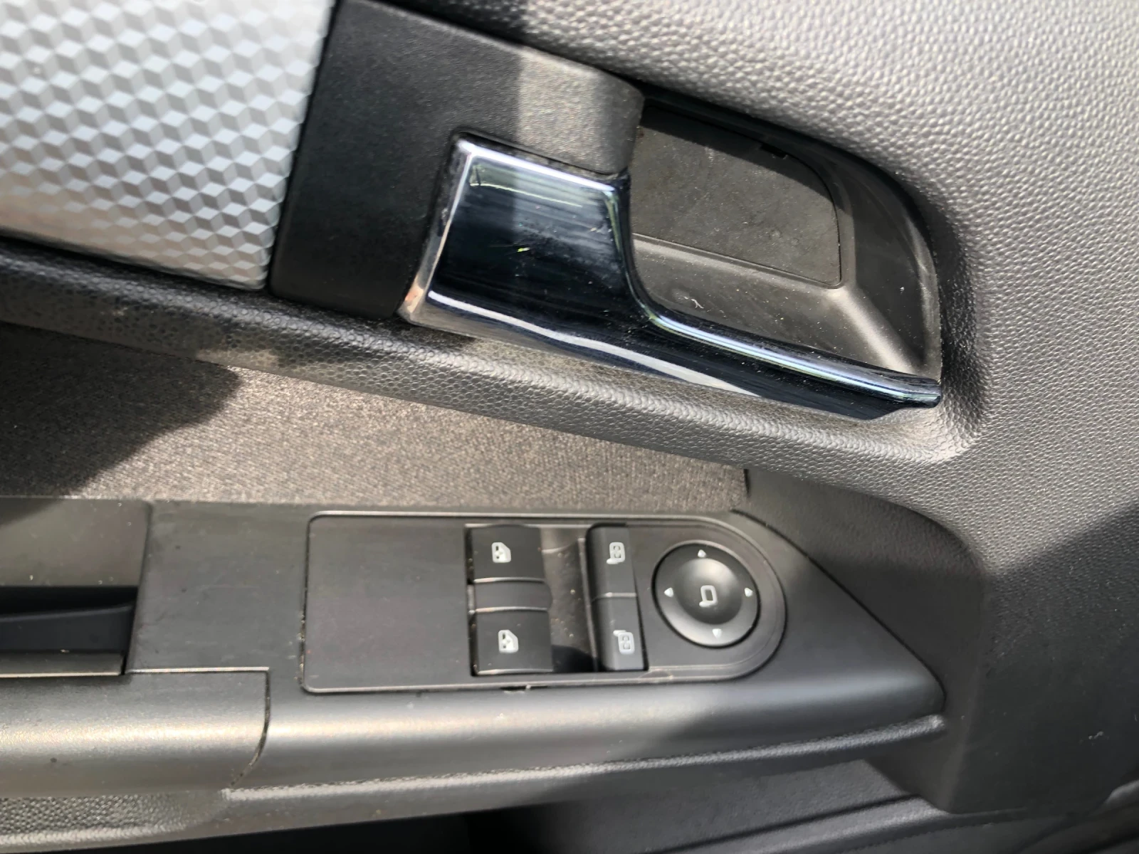 Opel Astra 1.6 105к.с. Sport, снимка 12 - Автомобили и джипове - 55126249