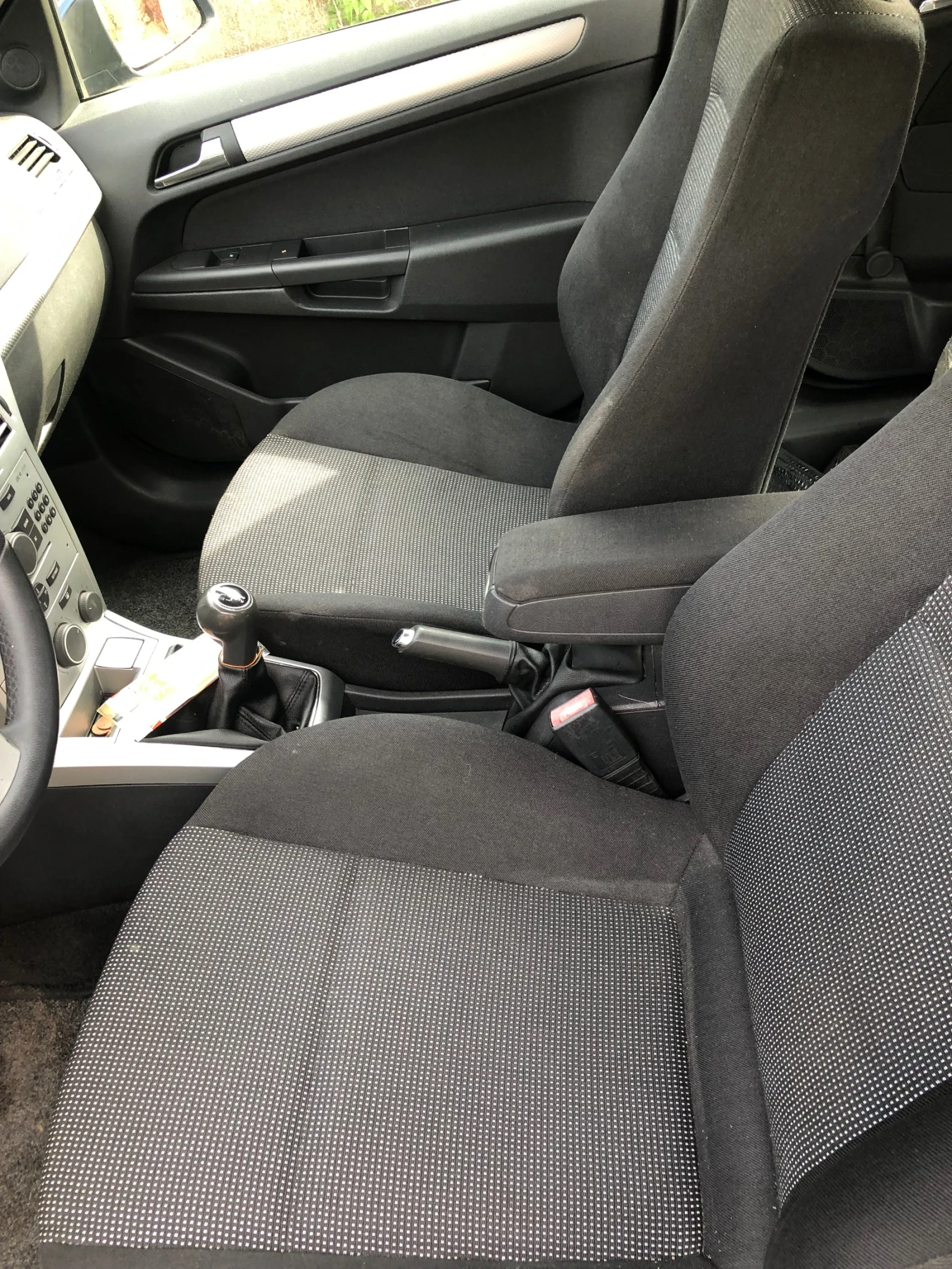 Opel Astra 1.6 105к.с. Sport, снимка 13 - Автомобили и джипове - 55126249