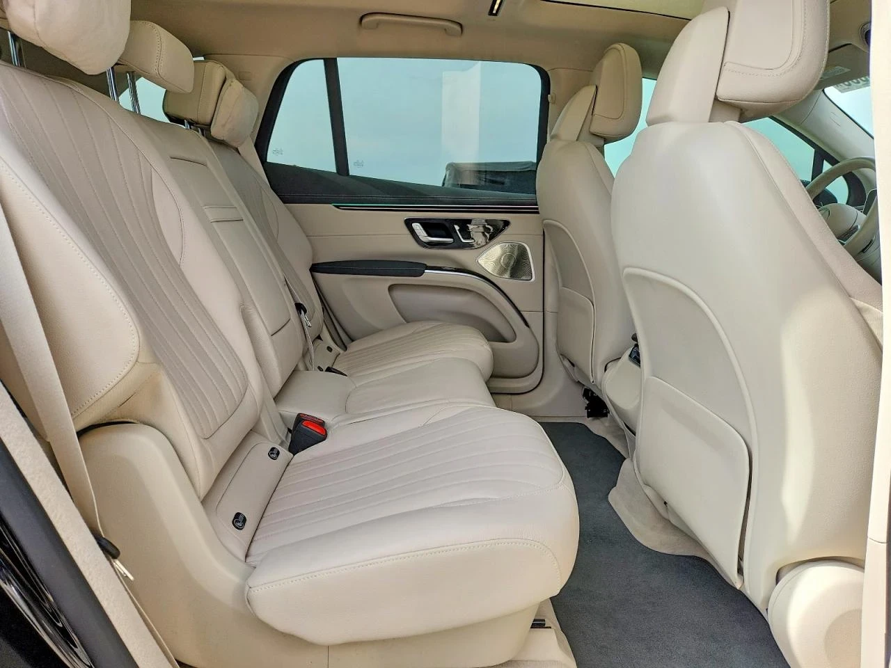 Mercedes-Benz EQS SUV 450 4MATIC | 360 ������ | ��������� | ����� |  | Mobile.bg � ����������� 10