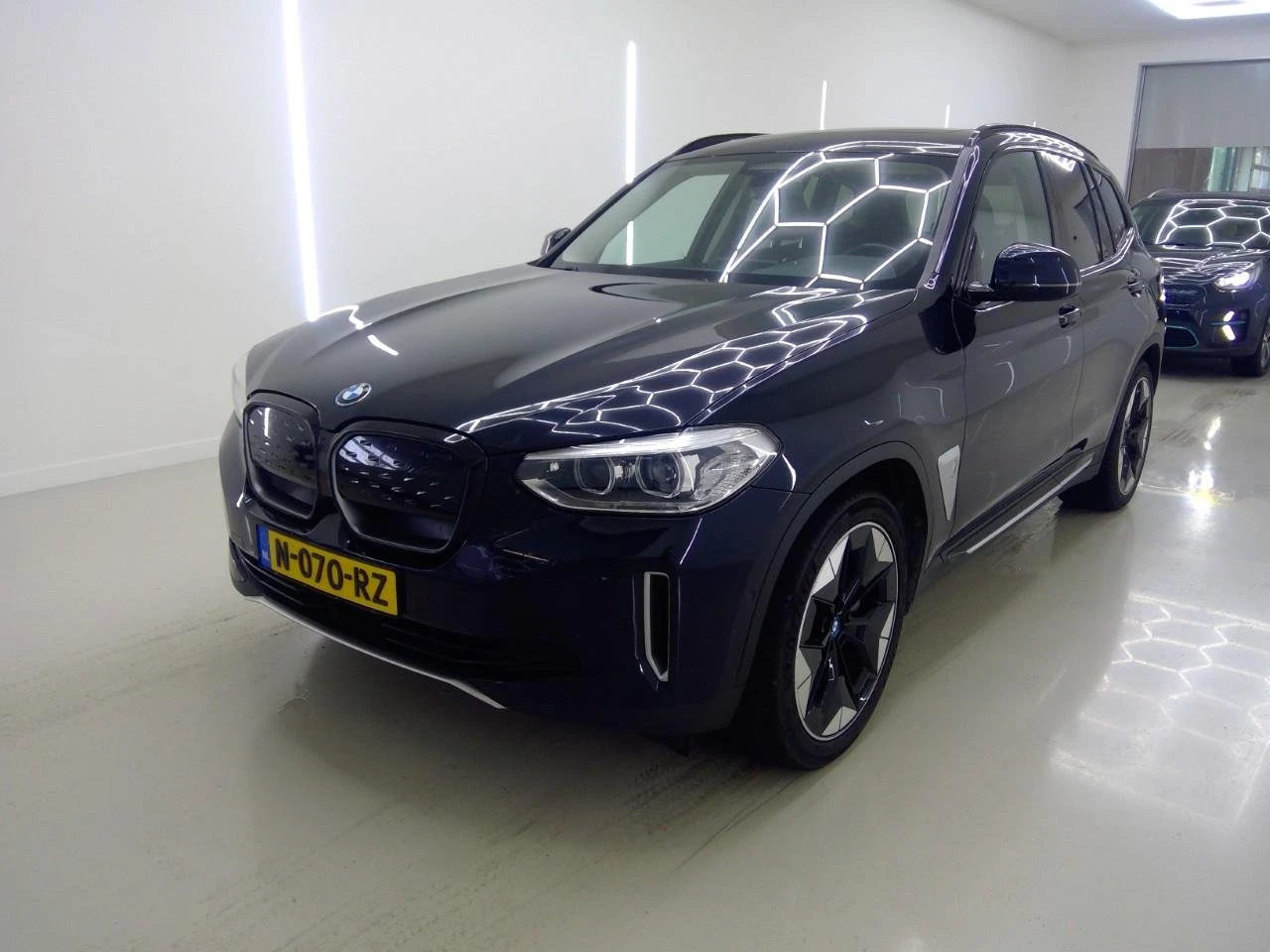 BMW iX3 SOH 97.5 | Mobile.bg � ����������� 1