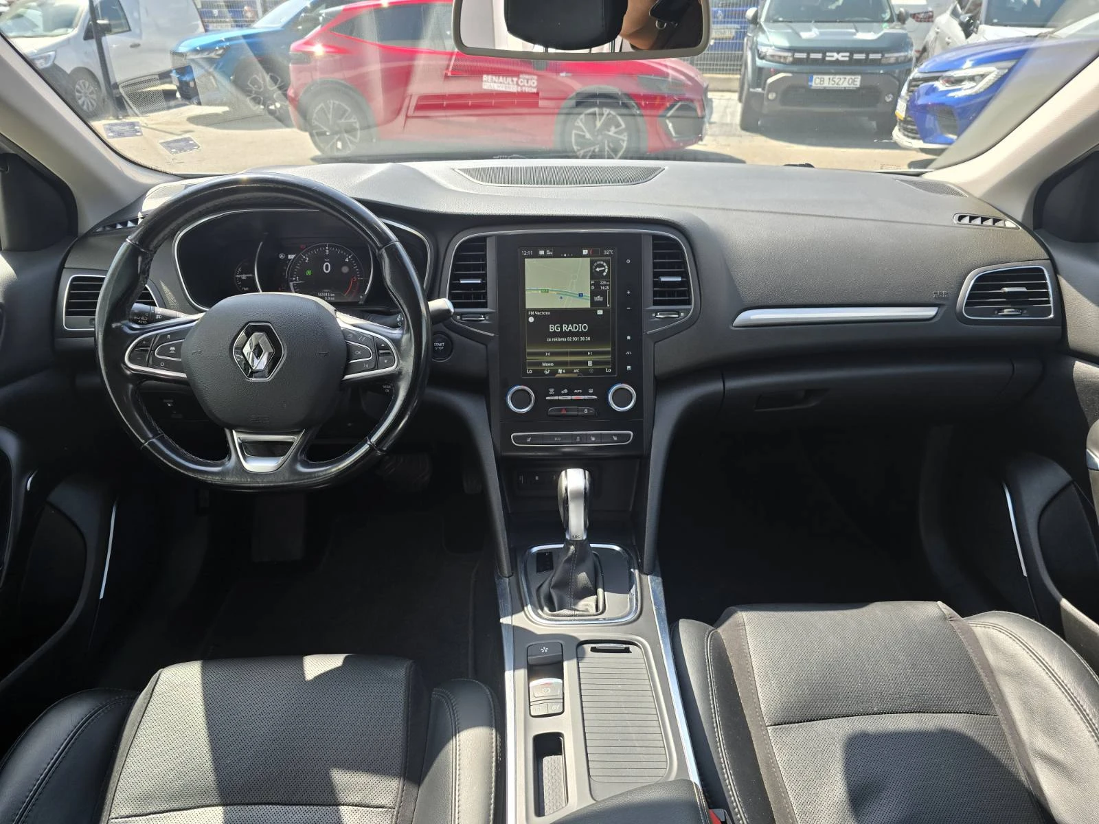 Renault Megane dCi 115 к.с. Дизел Stop & Start, снимка 7 - Автомобили и джипове - 56008230
