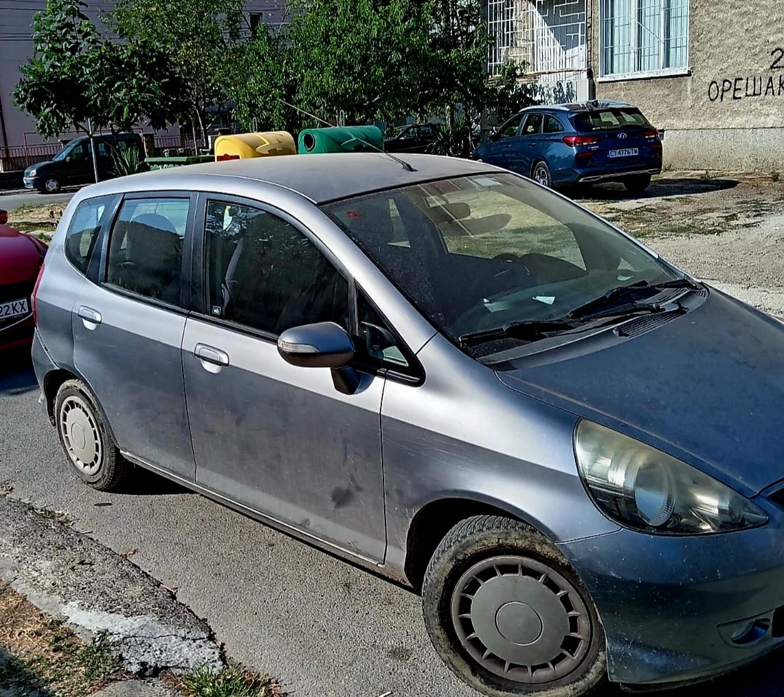 Honda Jazz, снимка 3 - Автомобили и джипове - 56130130