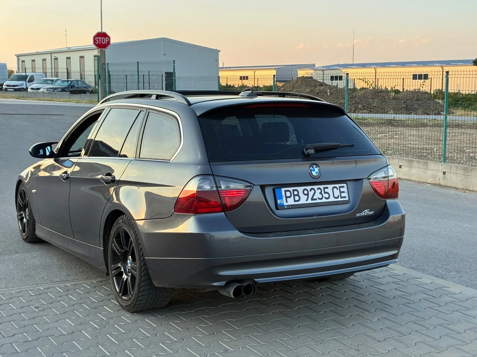 BMW 330, снимка 6 - Автомобили и джипове - 56161530